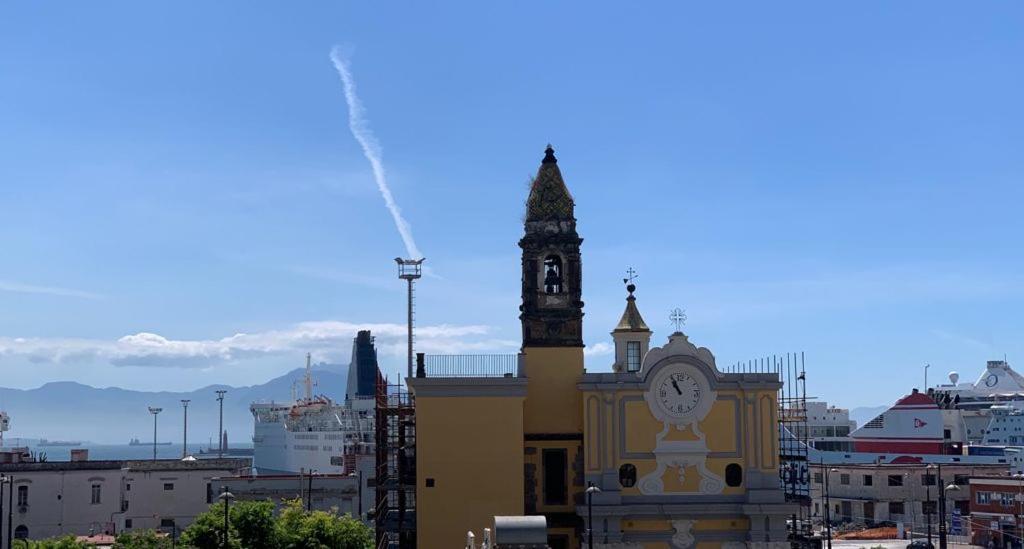 La Terrazza Sul Porto Leilighet Napoli Eksteriør bilde